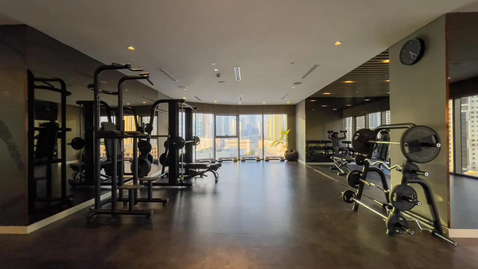 Experience Opulent Living At Paramount Midtown Dubai United Arab Emirates