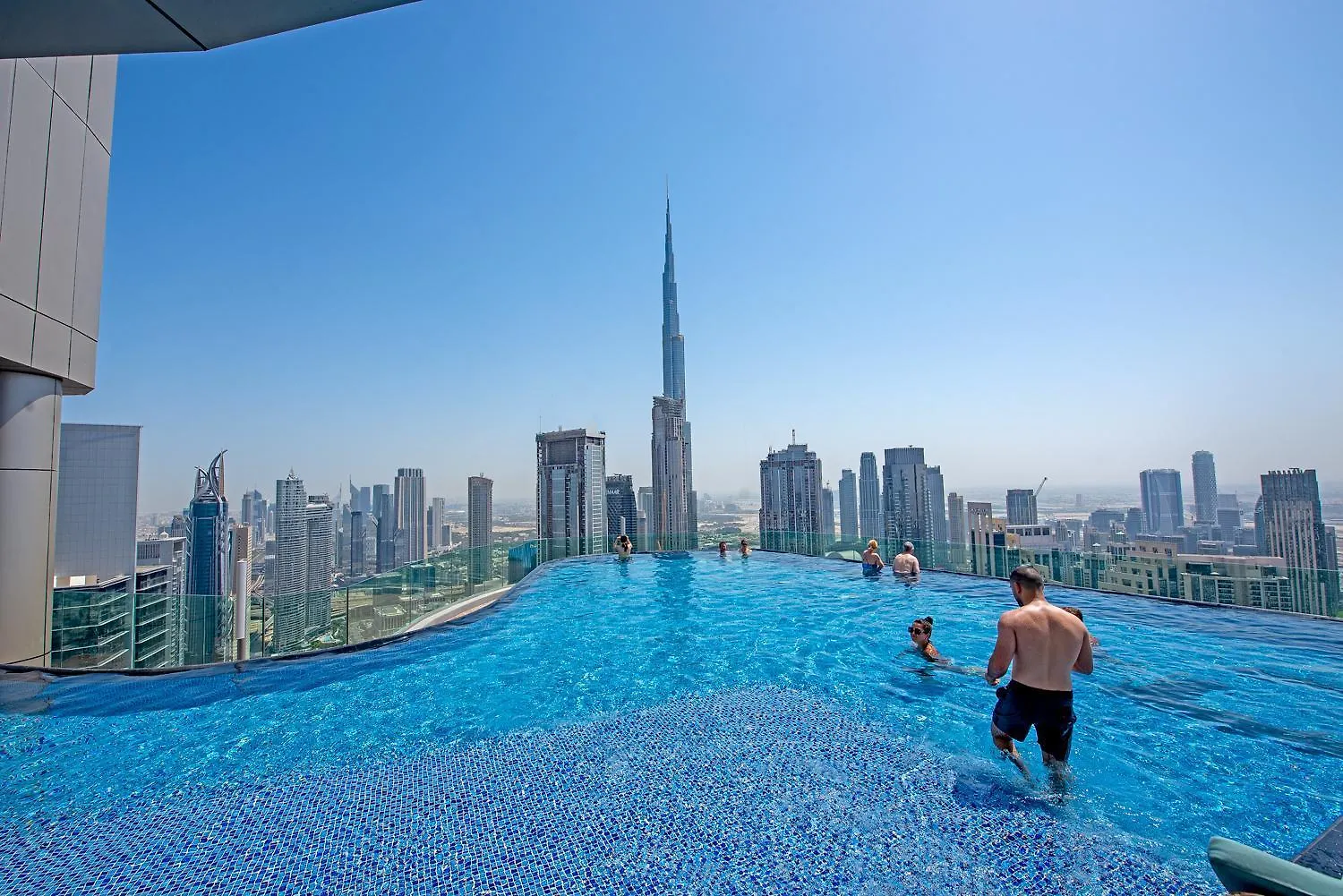 Experience Opulent Living At Paramount Midtown Dubai 0*,